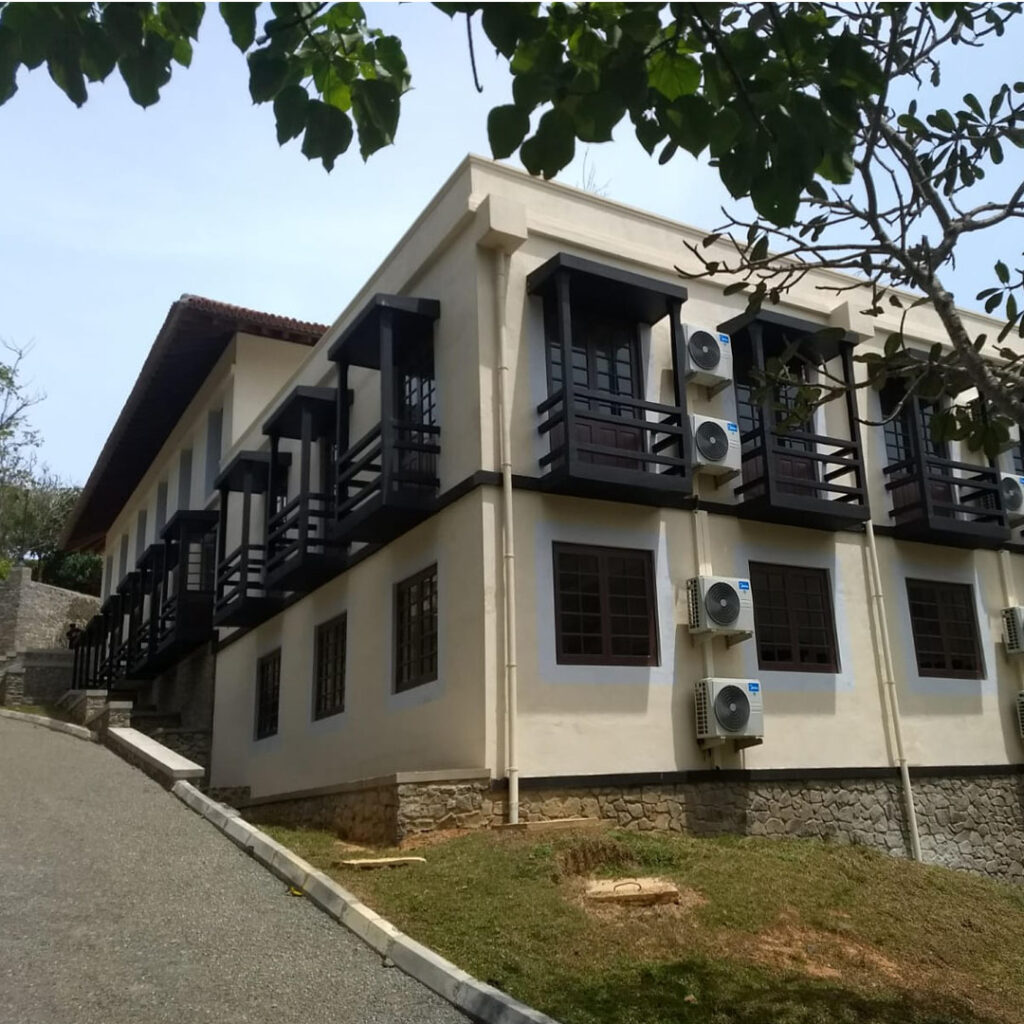 Ruhunu University - Library Complex : DATA